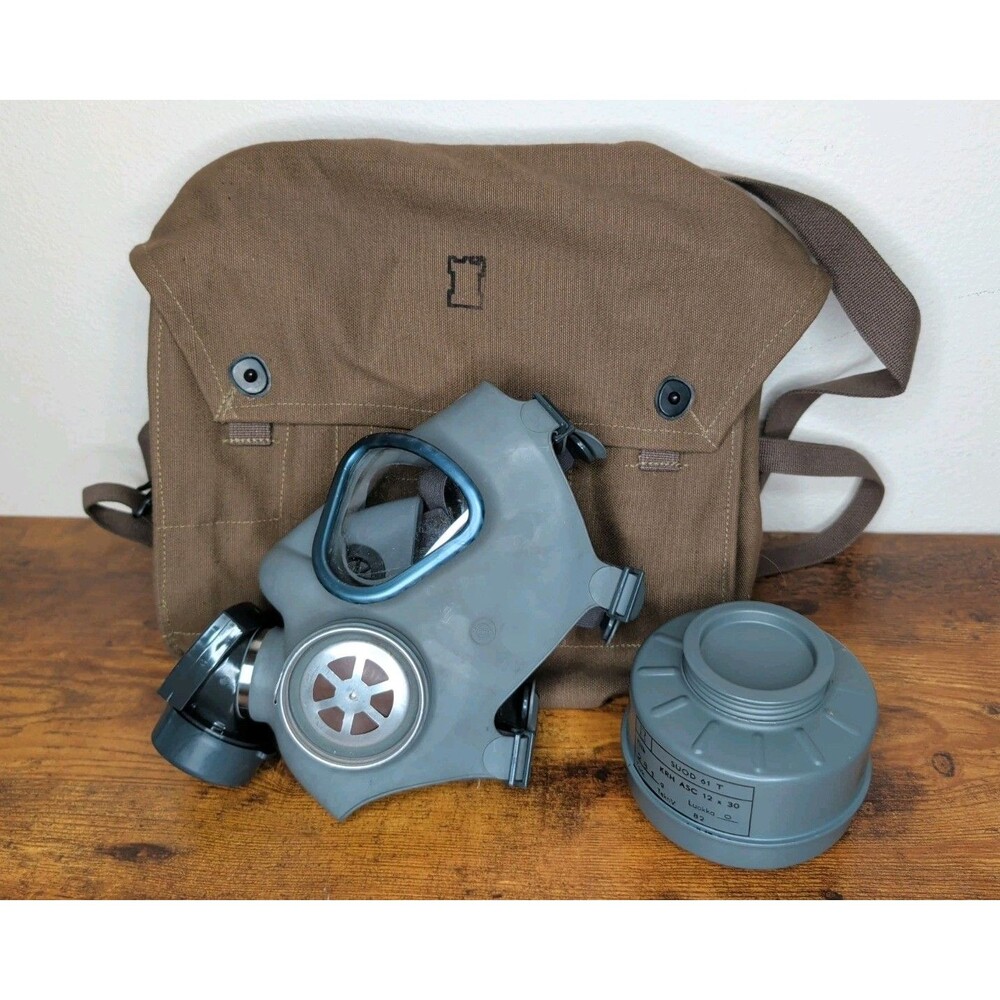 Finnish NOKIA SA M61 Gas Mask Carrier/Bag Sealed Filter Size 2